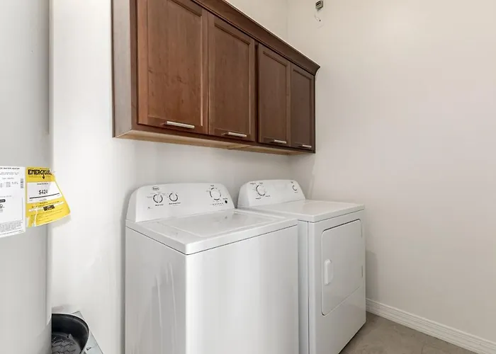 Fully Furnished Az Home-ideal For Extended Holiday home