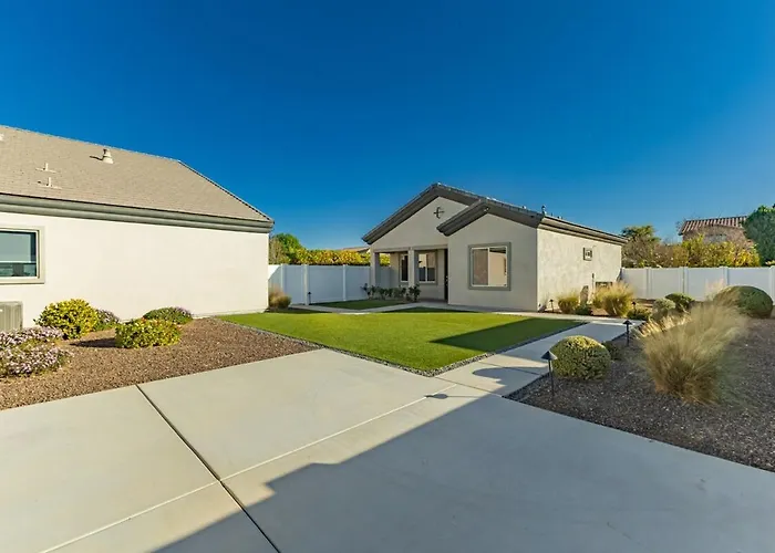 Holiday home Fully Furnished Az Home-ideal For Extended Gilbert
